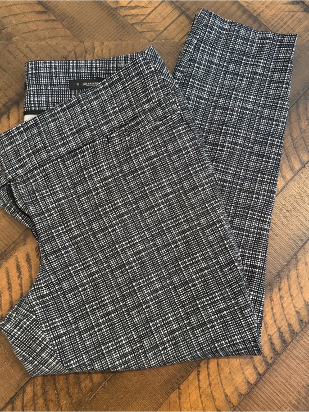 LOFT Black & White Cropped Patterned Ankle Pants